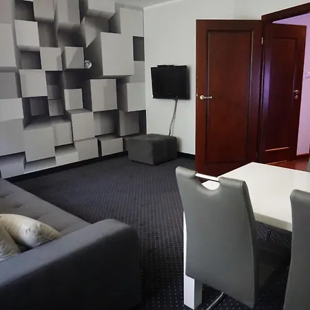 Jandar W Skowronkach *