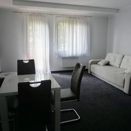 Jandar W Skowronkach Apartman Kąty Rybackie