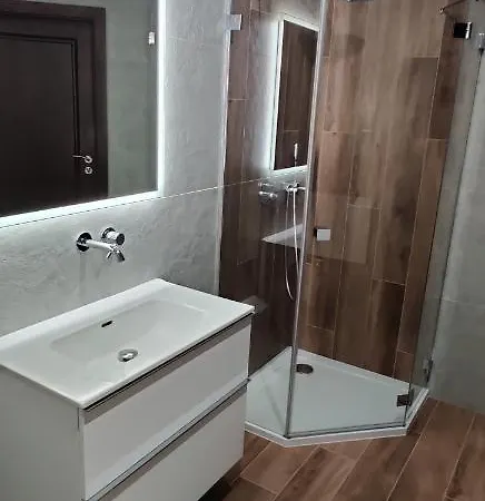Jandar W Skowronkach * Kąty Rybackie